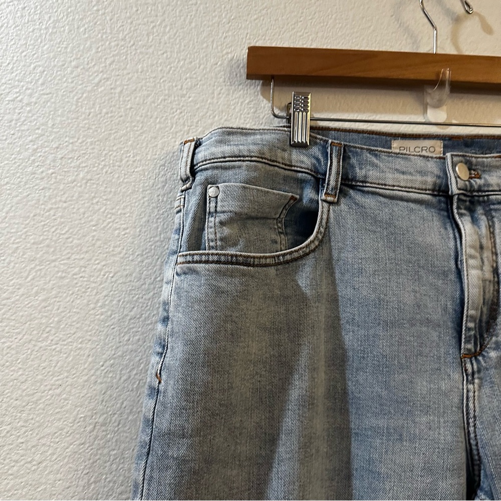 Pilcro High Rise Straight Leg Cropped Denim Jeans Size 33P Light Blue - Picture 4 of 12